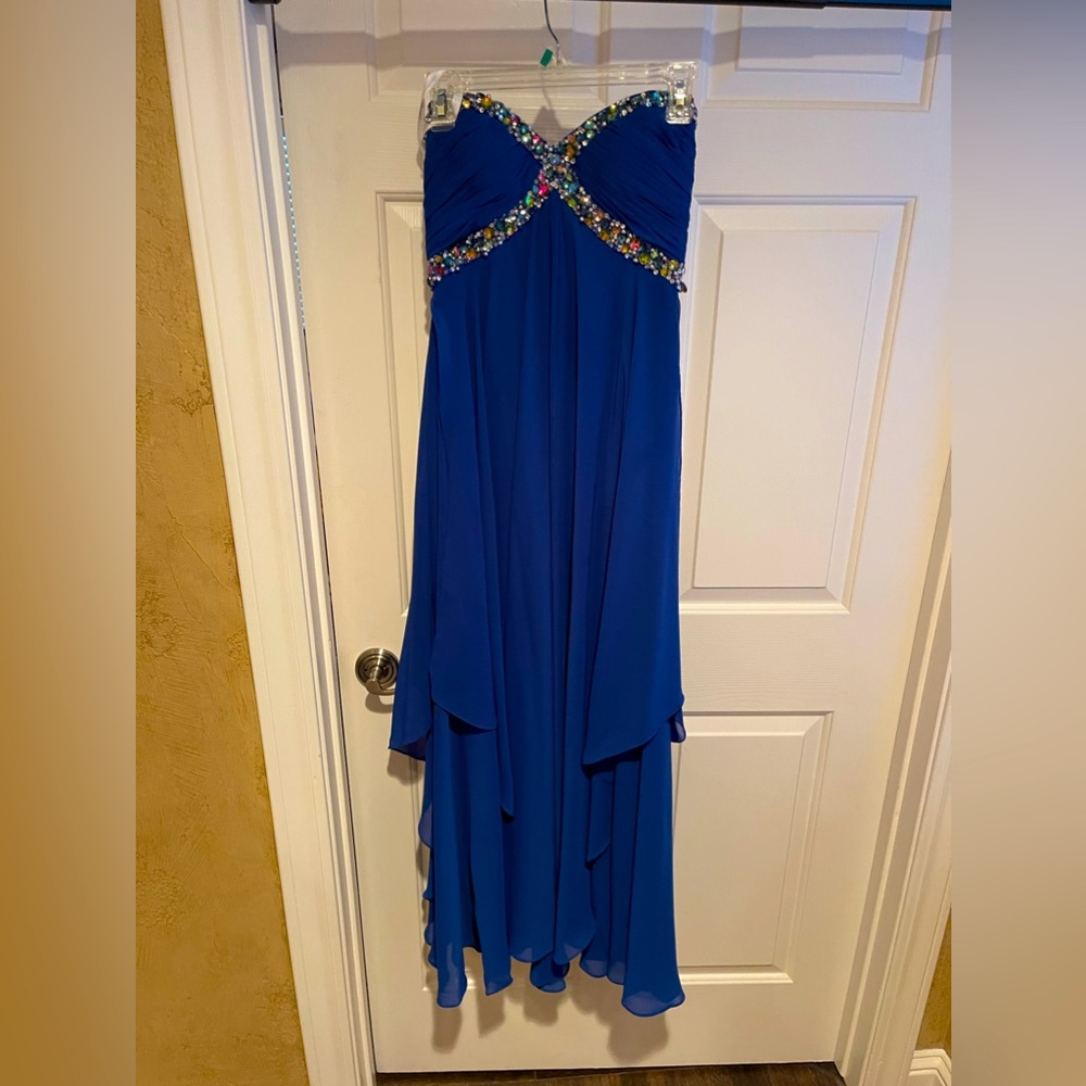 Strapless prom dress. Size 6